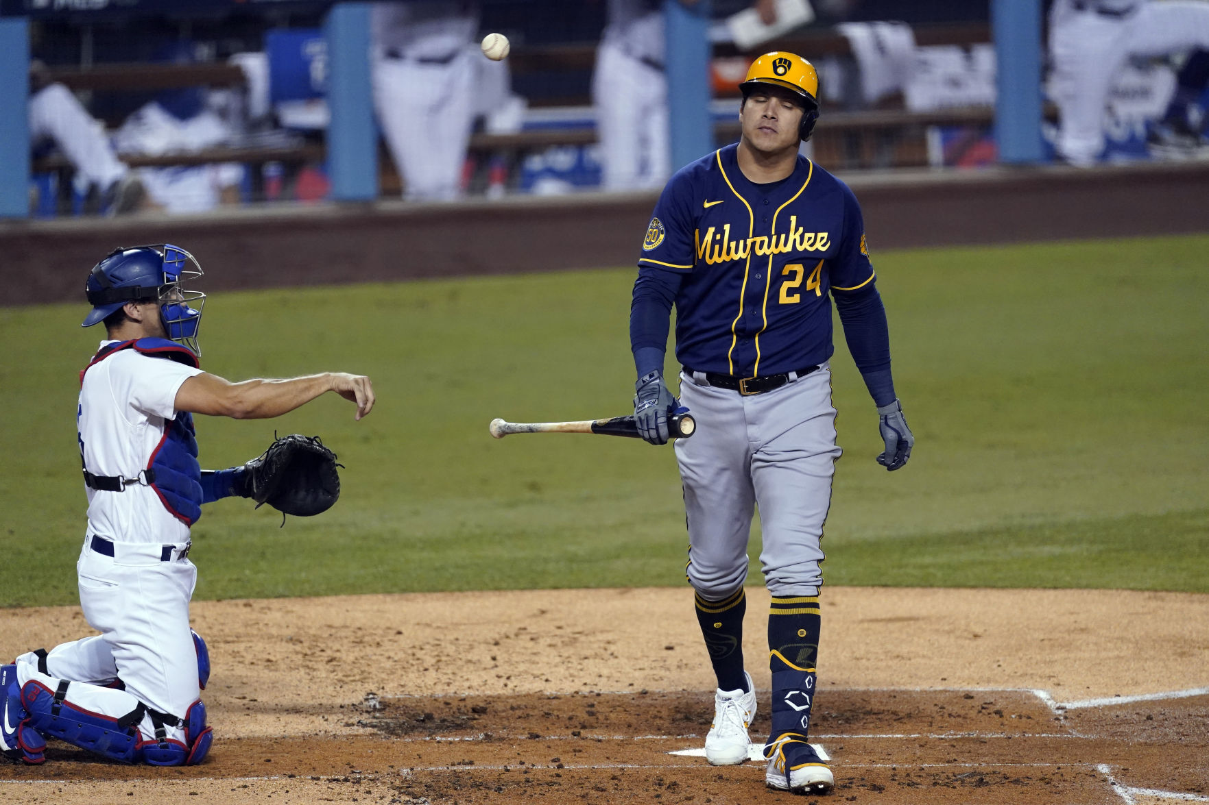 Dodgers 3, Brewers 0